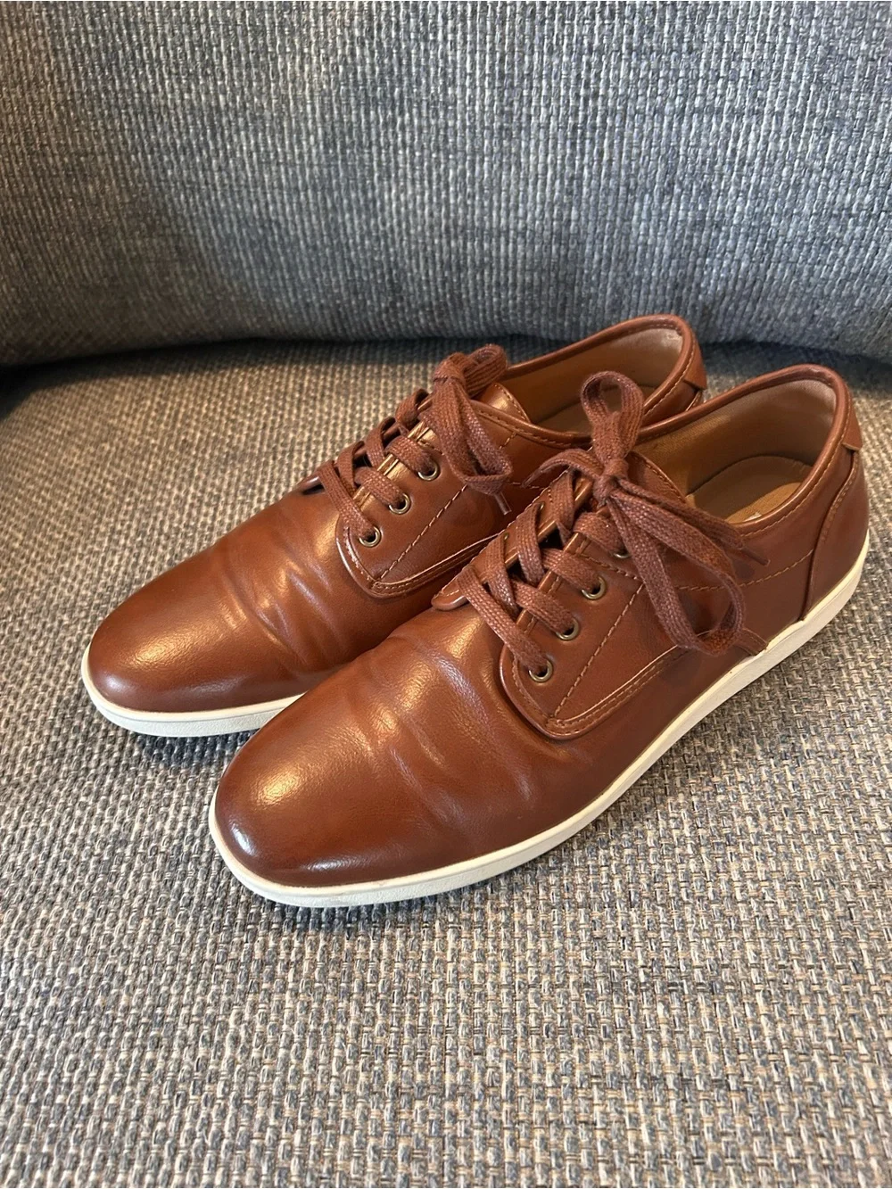 Steve Madden Brown Leather Derby-Style Casual Dress Shoes NWOT Size 12